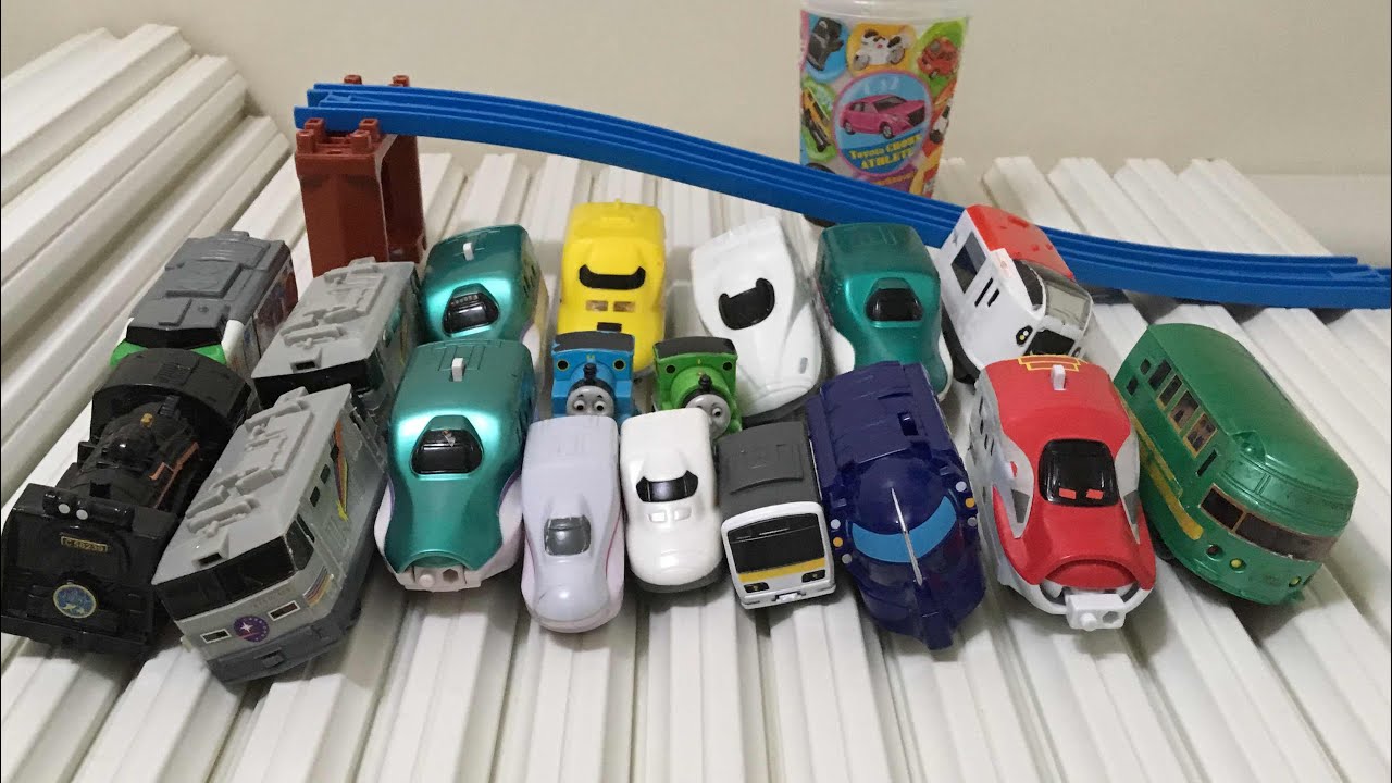 プラレール 電車 ハッピーセットドクターイエロー はやぶさ こまち N700A 旭山動物園号 南海ラピート マックス 成田エクスプレス あそぼーい カシオペア アニメ おもちゃ お風呂にジャンプ
