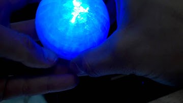 Magnetic JuggLED LED Juggling Balls Demo