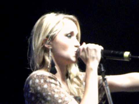 Emily Osment - Let's Be Friends (Live in Rio) OCT 31st