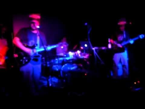 Atoadaso "Seat of my Pants" live at Martin's Downt...