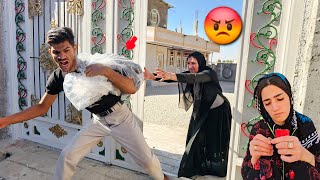 Download Lagu Adventurous Journey: Ramin, Zulfa's Mother's Clothes and Concerns MP3 Download Lagu Adventurous Journey: Ramin, Zulfa's Mother's Clothes and Concerns MP3