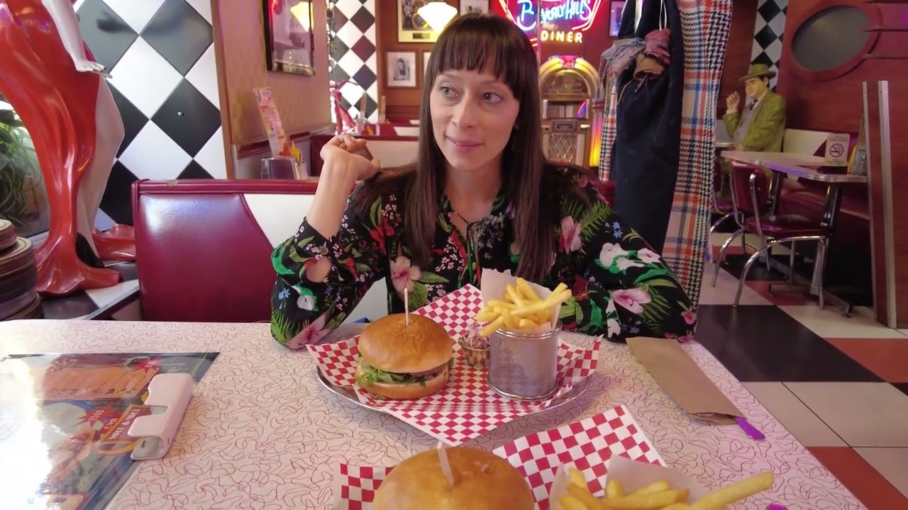 Бульвары Москвы/бесплатные туалеты/От Страстного до Сретенского/Туринская плащаница/ПО ОДНОМУ МЕСТУ 