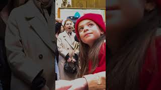 Paris is vibrating! 🇫🇷 First Vi Launch Flashmob 2026 ✨