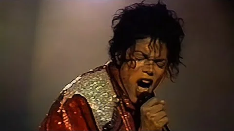 Michael Jackson - Beat It (Live At Wembley Stadium) (Remastered)