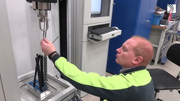 Testing at Roxtec - Cable retention in enclosures