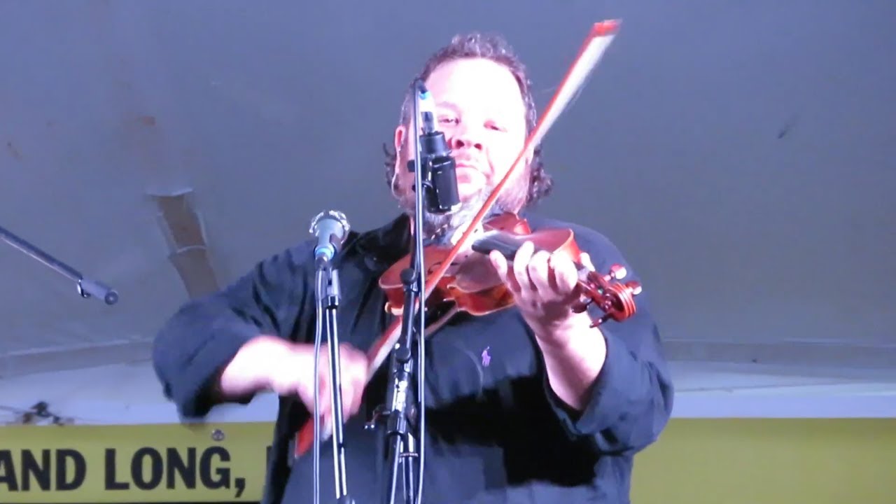 Hunter Berry with The Little Roy & Lizzy Show - Boston Boy