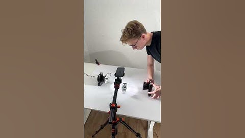 How To Easily Take Photos Of Reflective Products✨ #vflatworld #photography @oliver_howells