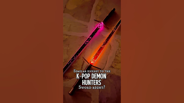 Swords with Stars! #fantasy #cosplay #huntrix #kpopdemonhunters #shorts