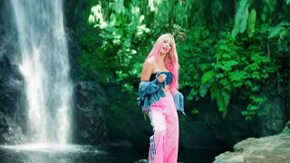 KATIE ANGEL - ME DA IGUAL (OFFICIAL VIDEO) chords