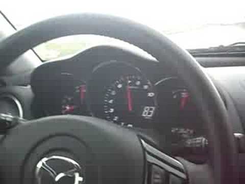 Accelerating Mazda RX-8 0-100 km/h