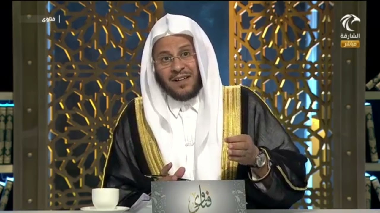 يسألني الأقارب عن أمور خاصة (كأين ذهبتي) (ومن أين جئتي)؟ فلا أخبرهم بالصدق خشية الحسد، فهل علي إثم؟
