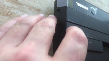 How To Undock Toshiba Laptop