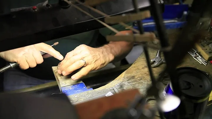 73 Stones - Making of the Griffins Calder Cup Ring