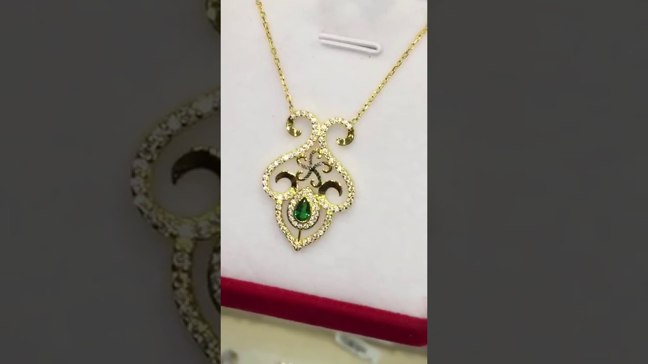 Altin Zumrut Yesili Renkli Tasli Kolye