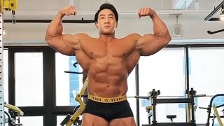 Mass Monster Hwang chul soon💪💪 bodybuilding motivation GYM STATUS never give up