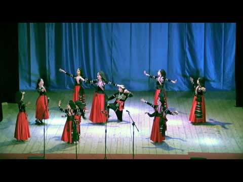 STUDIO SOPRANO PRESENT: სტუდია \"ვარსკვლავები\" - ცეკვა \"აჭარული\" (2017 წელი. ამბროლაური)