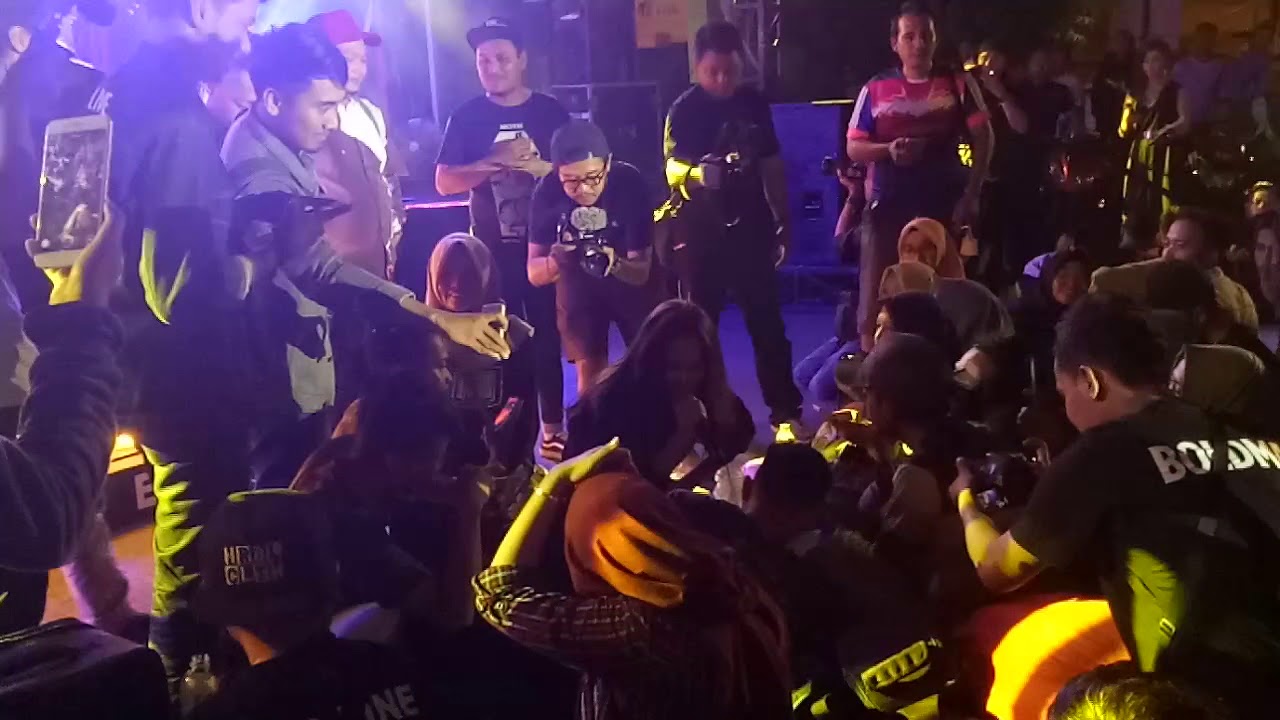 Sheryl Shenafia - Sweet Talk @ Transmart Tegal