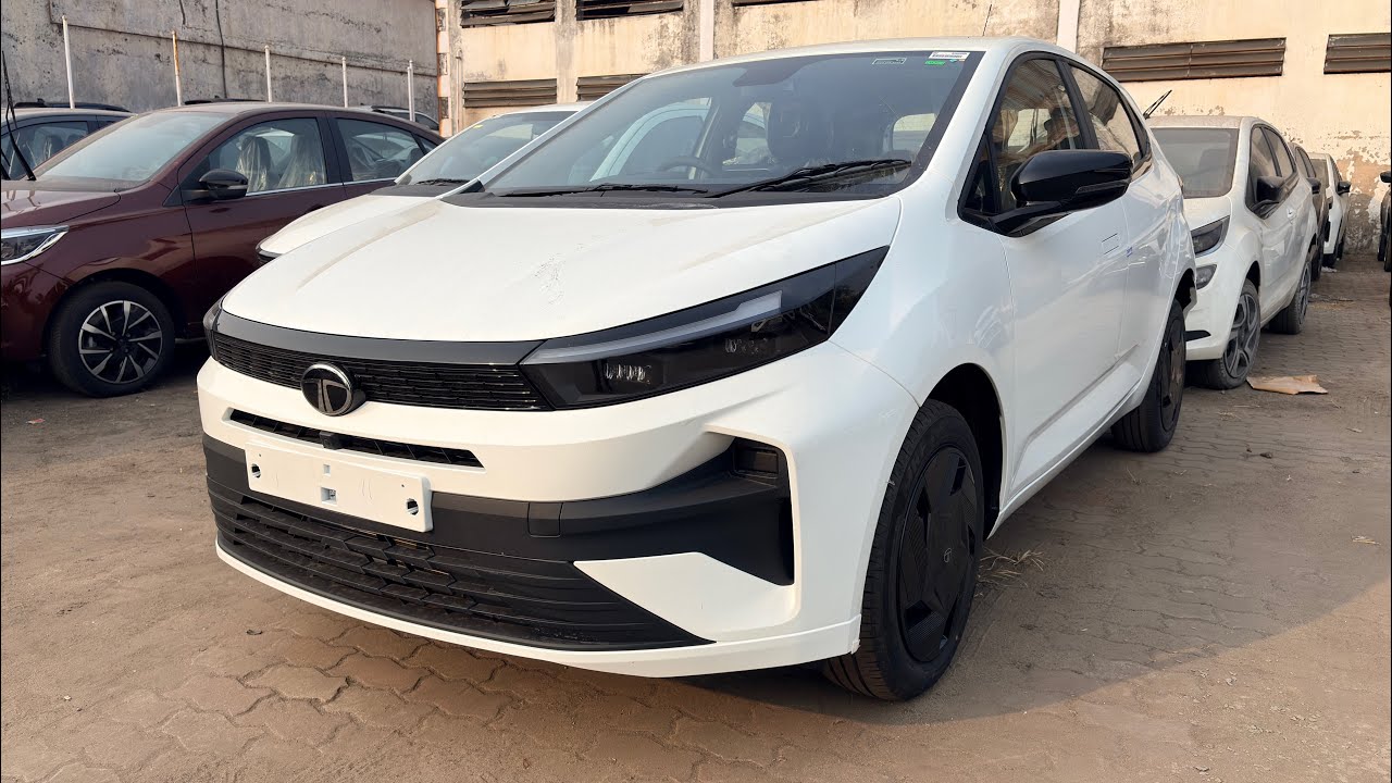 TATA ALTROZ PURE FULL REVIEW || ALTROZ PURE || ALTROZ PURE 2025 ...