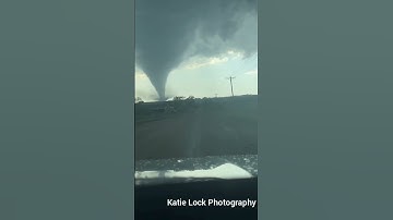 Time-lapse video of a tornado developing and dissipating in Kansas