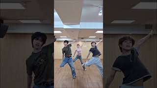 #프림로즈 #하윤 님과 #OnMyKnees #TRENDZ #하빛 #라엘 #TRENDZ_OMK