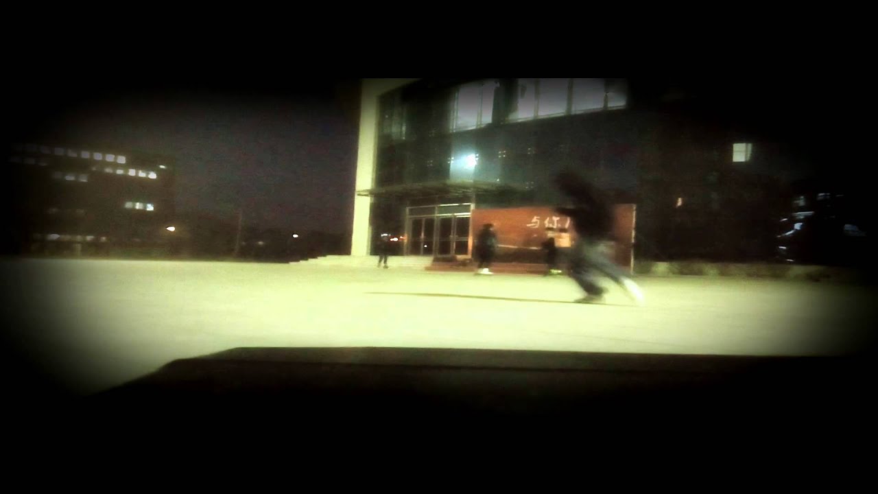 Darkcrow FT Tom || AUS STYLE