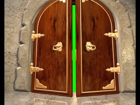 Видео открывающейся двери. Сказочная дверь с замком. Сказочные ворота с замком. Дверь открывается. Сказочная дверь открывается.