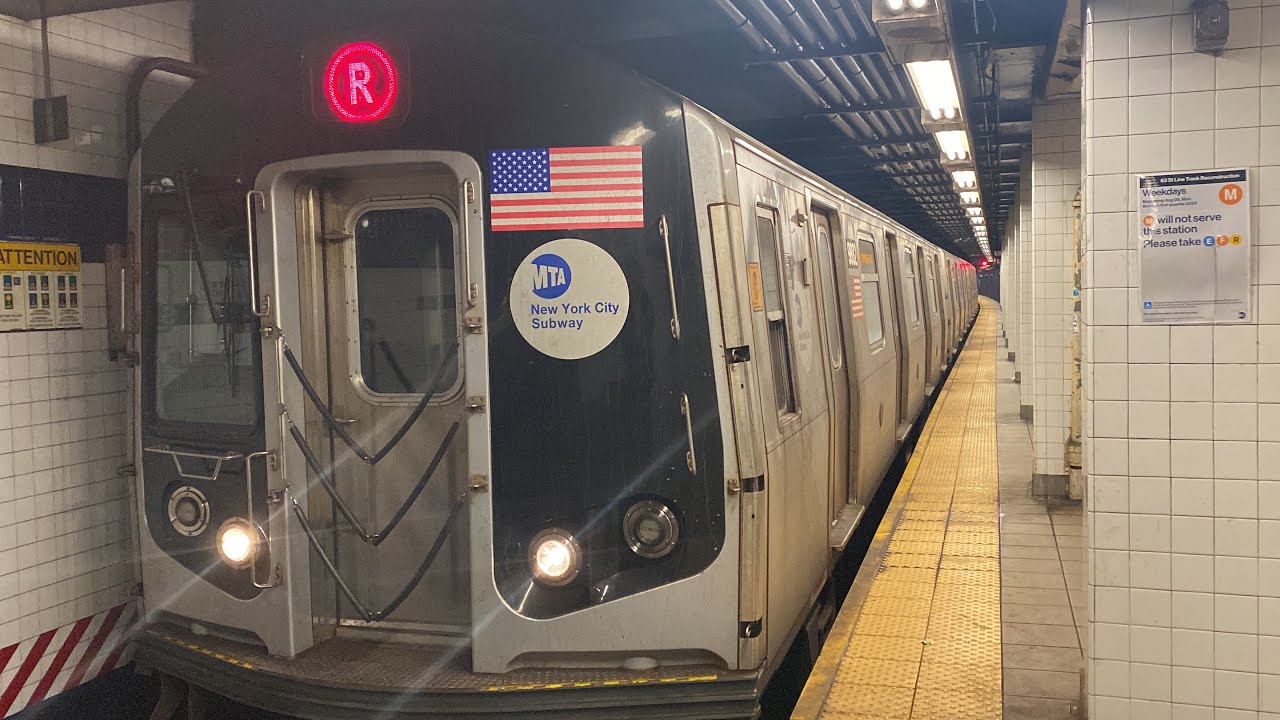 MTA New York City Transit: Manhattan Bound (R) Train Departing Queens ...