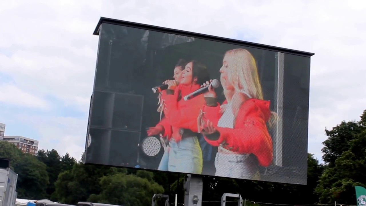 M.O - PREACH!!!! | LIVE CONCERT | LIMF 2017 | Music Festival Vlog