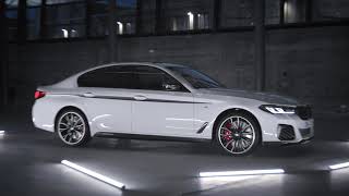 2021 BMW 5 Series M Performance