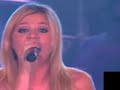 Kelly Clarkson goes hardcore--Live