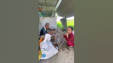 Cha Thảo Tiếp Tục Làm Rèn Để Hoàn Thành Đơn Hàng Cho Khách.#XuânThảo