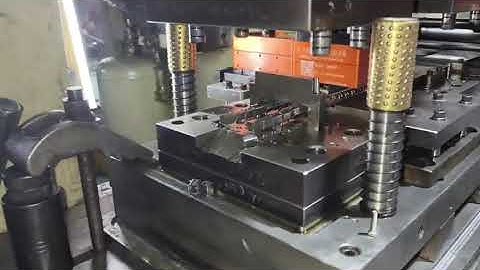 Bomett in-die tapping solutions for cutting taps