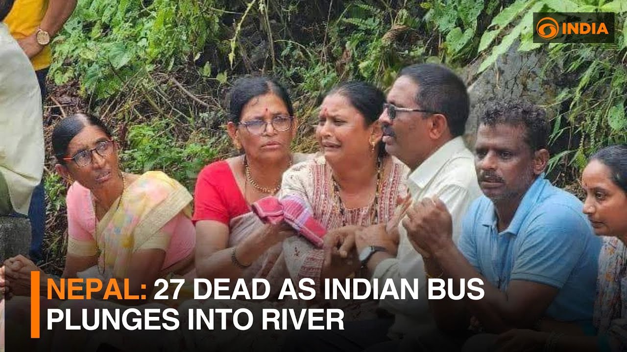 Nepal: 27 dead as Indian bus plunges into river - YouTube