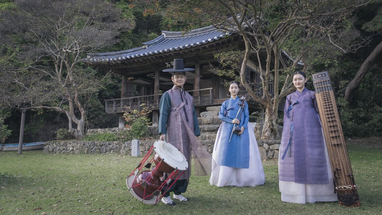 [2022 Gugak in project music clip] #25 무르익(Mur Ik) – 지영희류 해금 거문고 병주(Ji Yeong-hui Style Sanjo Duo)