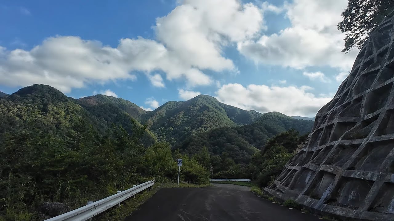 【バイクツーリング】二口林道を宮城県側から 2025年は県境まで進めました お猿さんと再会？