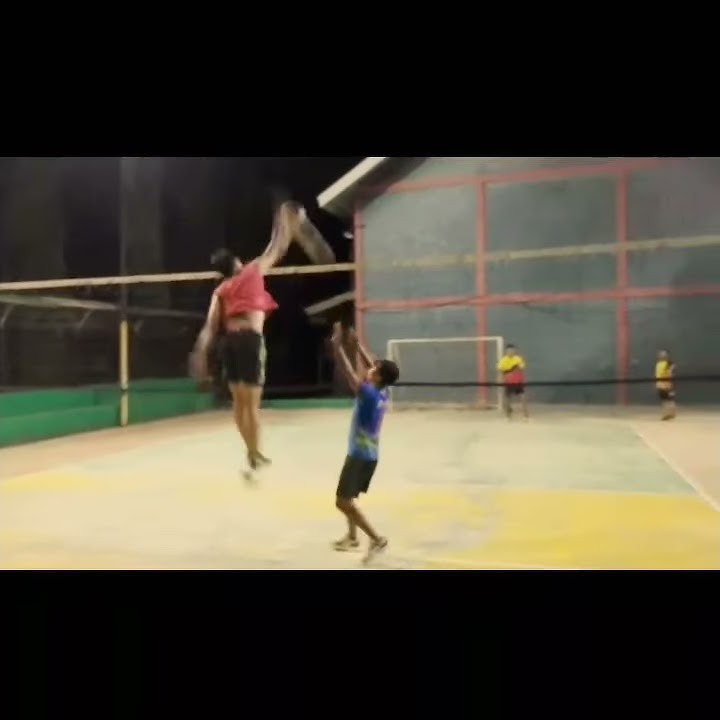 Latihan bola voli malam