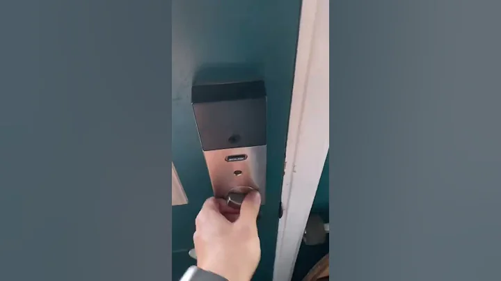 Unboxing the Onyx Yeezy Slides #shorts #yeezy #kanyewest #ye #hype #sneakers #fyp #unboxing #viral