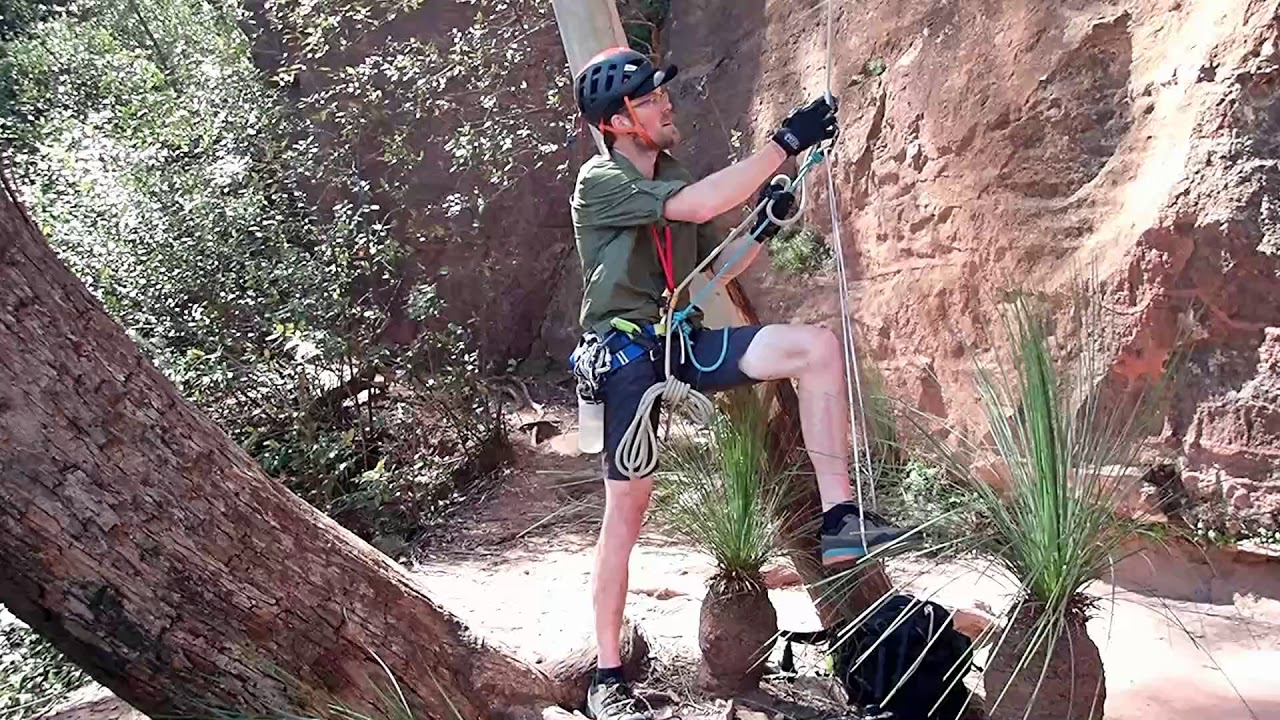 Workshop wednesday #4 Ascending ropes. - YouTube