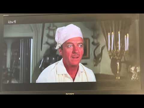 Casino Royale (1967) - Heavy ball kill