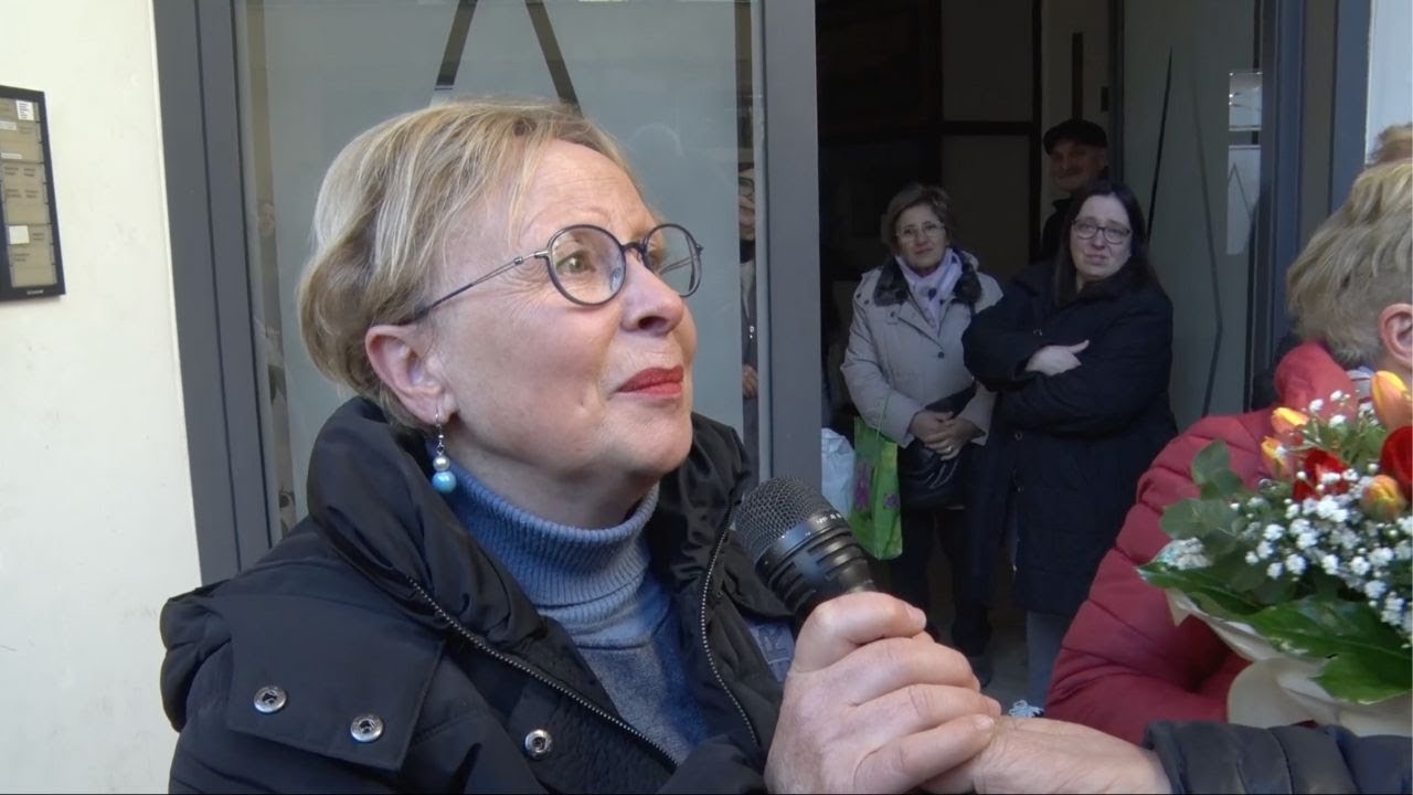 Battipaglia. La Dott.ssa Rosa Ricca va in pensione dopo 43 anni di servizio