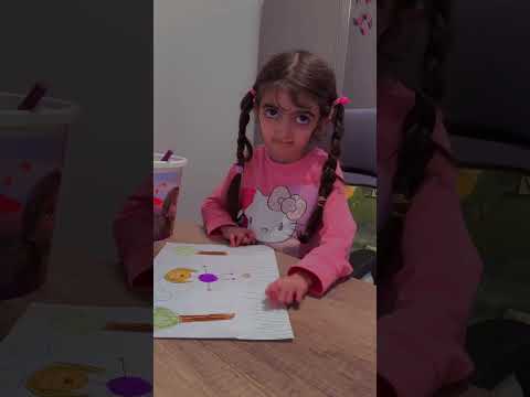 تحدي رسم بين أميرة و  رفيقتها