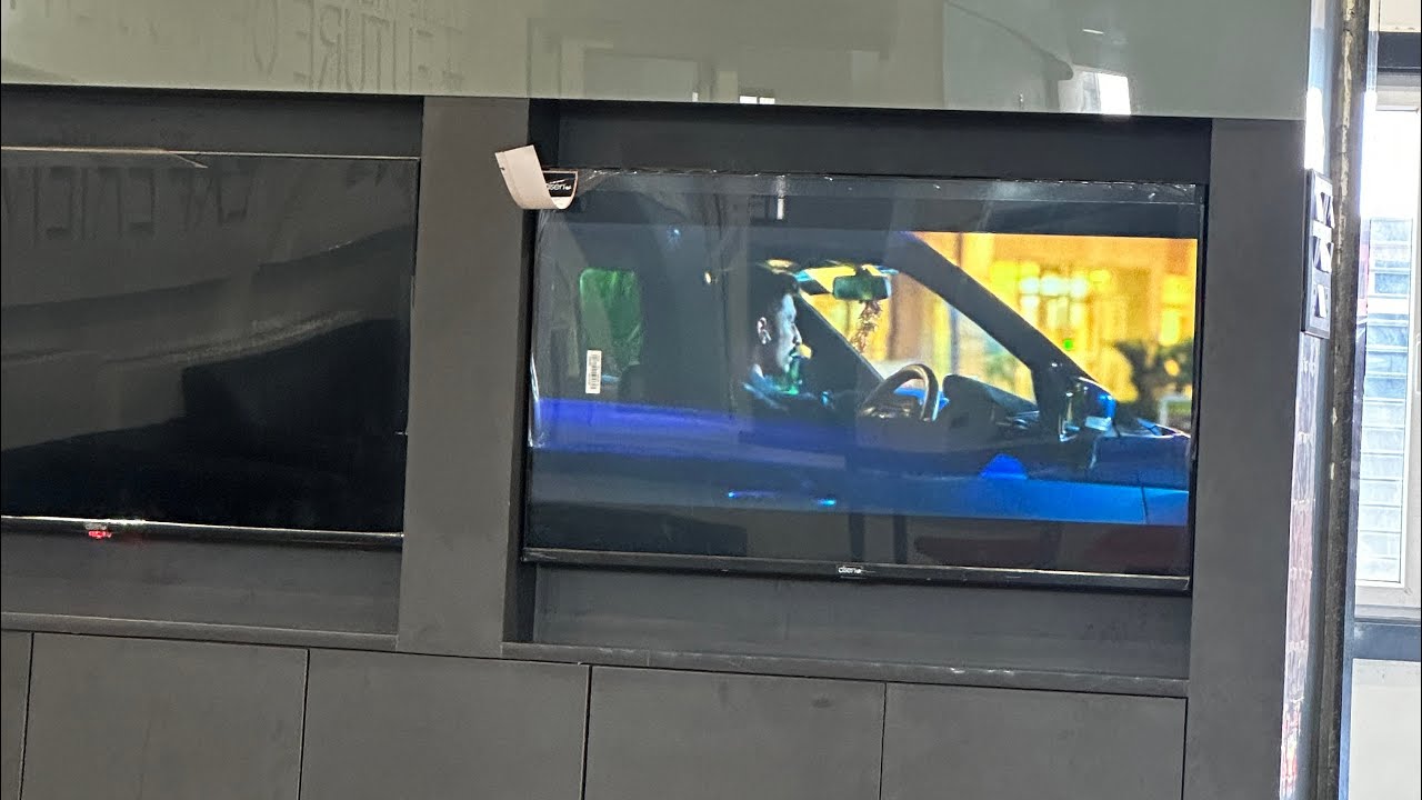 Hero Agency mein Movie Night? 🎬 