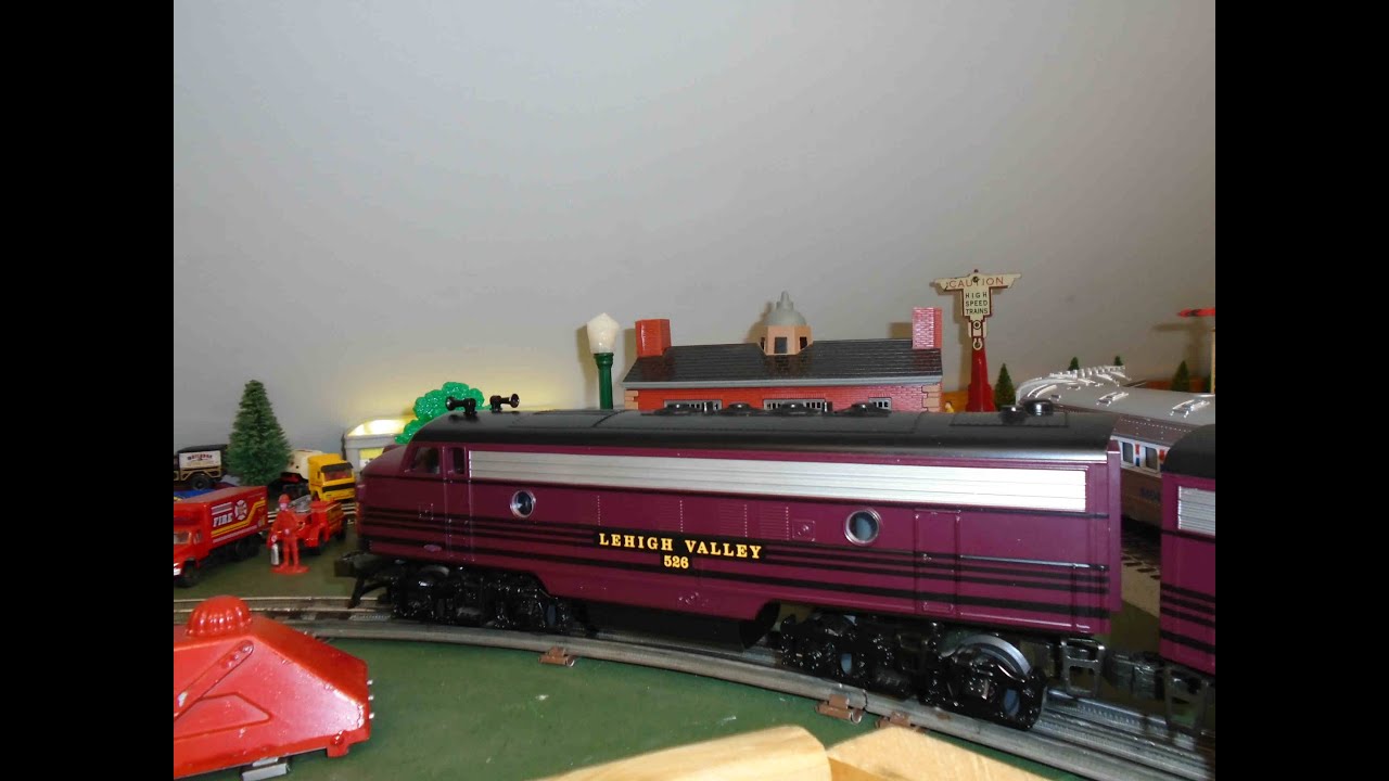 williams-lehigh-valley-f7-passenger-car-set-youtube