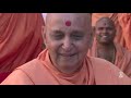 Chesta pramukh swami and mahant swami maharaj    by baps petlad