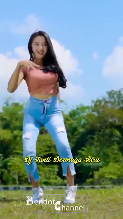 Story Wa{Dermaga Biru}