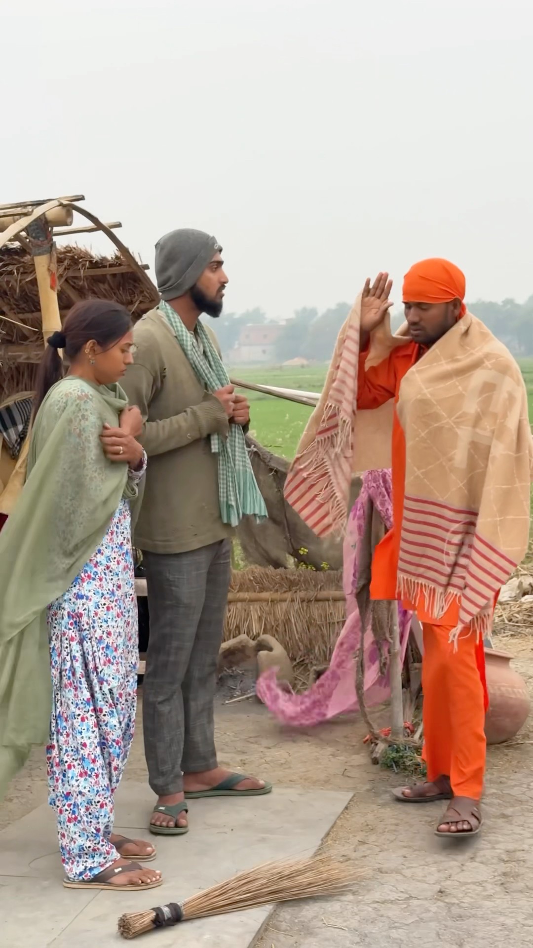 Baba sabki madat karte hai~?#shots #emotional #motivational #pushpanjalimaurya