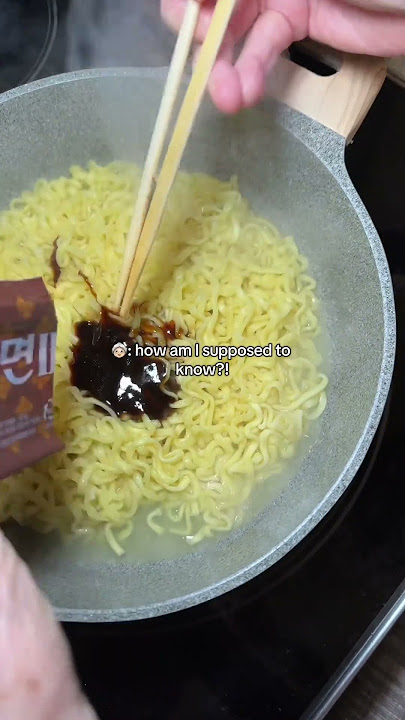 my grandma made me the byeon woo-seok ramen for lunch 🫰🏻 #shorts