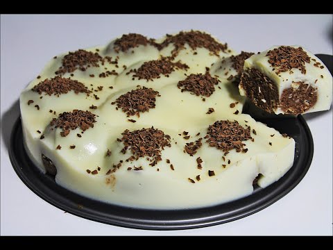 Muhallebinin Dahil Olup Lezzetini Katladığı çok hafif şerbetli tatlı. Gerekli malzemeler Keki için: . 