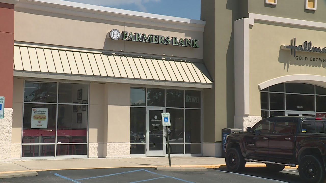 Townebank acquires Farmers Bank