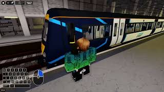 Train arriving at platform 11 to for Stepford Victoria screenshot 5